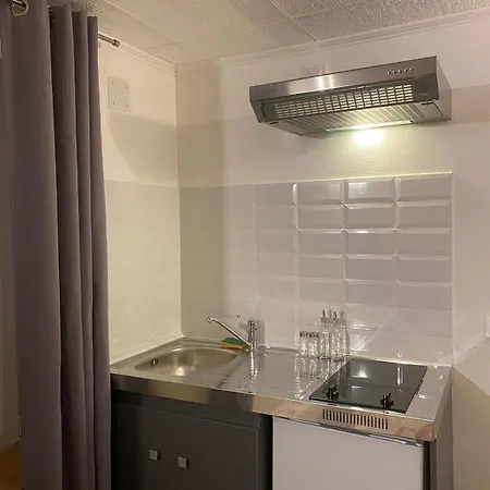 شقة Near Train Station بواتييه